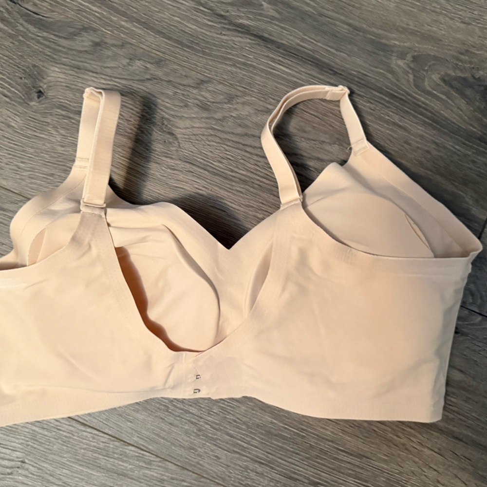 Shapermint Cream Bra - Picture 2 of 8